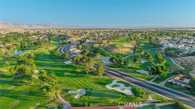 13290 Riverview Drive, Victorville CA: https://media.crmls.org/medias/c8fe8815-57aa-49c3-8d98-0d78896acb59.jpg