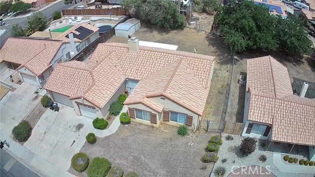 12873 Cobalt Road, Victorville CA: https://media.crmls.org/medias/c8feb376-0b7c-4ab0-8c55-e919a66d96fe.jpg