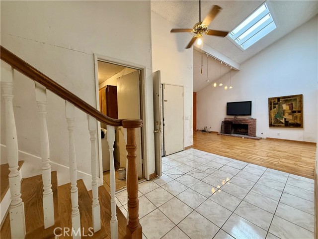 Detail Gallery Image 11 of 25 For 6618 Smoke Tree Ave, Oak Park,  CA 91377 - 4 Beds | 3 Baths