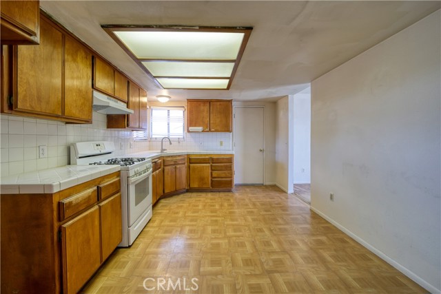 510 Robert Court, Nipomo CA: https://media.crmls.org/medias/c8ff8439-46a7-4cbe-885f-d1f306ccd51f.jpg