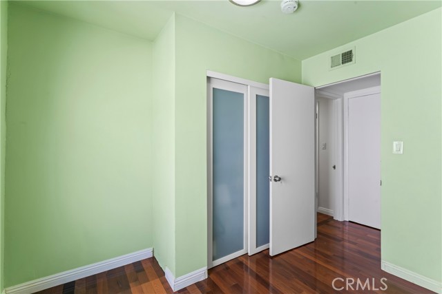 Detail Gallery Image 35 of 42 For 2820 Oak Point Dr, Los Angeles,  CA 90068 - 2 Beds | 1/1 Baths