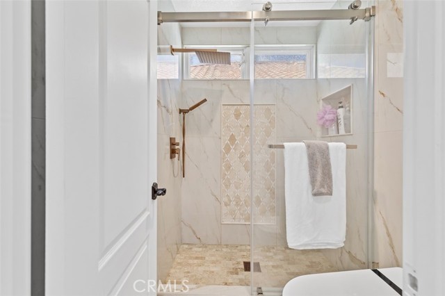 21221 Hillsdale, Huntington Beach CA: https://media.crmls.org/medias/c900c7f4-55ca-405a-aed2-3863e1aa75a0.jpg