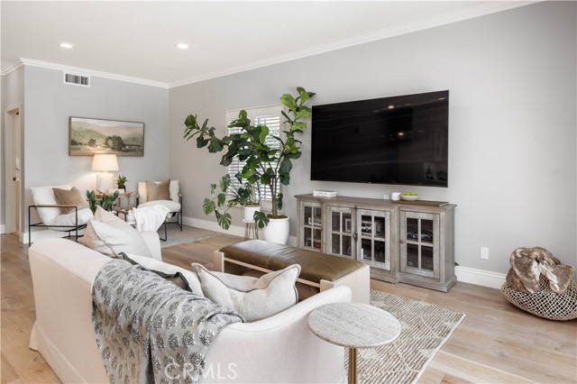 21035 Timber Ridge Road, Yorba Linda CA: https://media.crmls.org/medias/c9025f84-5081-4095-b5d1-93f087fe8cc3.jpg