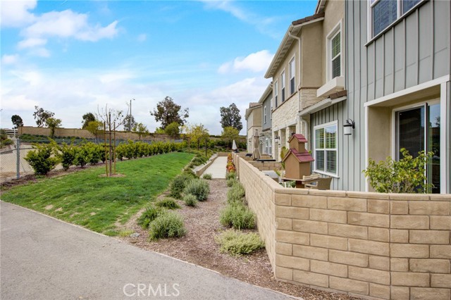 Detail Gallery Image 38 of 46 For 26412 Brahman Ct, Saugus,  CA 91350 - 3 Beds | 2/1 Baths