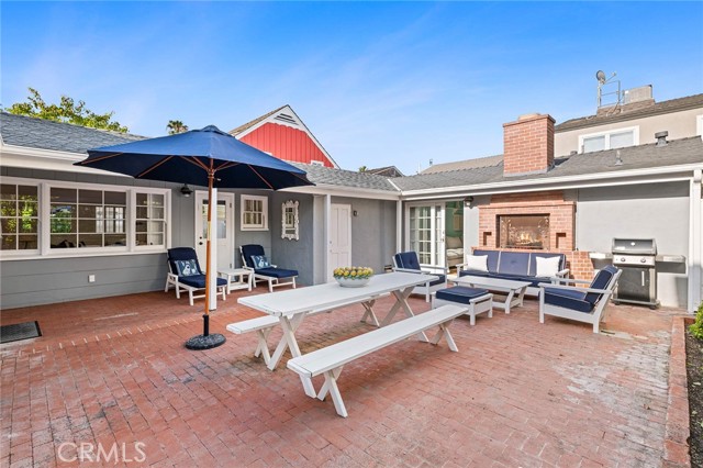 Detail Gallery Image 15 of 25 For 116 Abalone Ave, Newport Beach,  CA 92662 - 4 Beds | 3/2 Baths