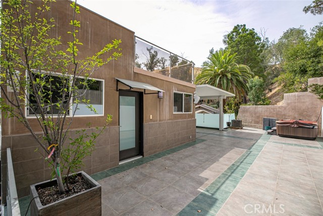 22619 Holanda Road, Woodland Hills CA: https://media.crmls.org/medias/c903cb01-917c-47fc-b5cd-82284cdbcdc4.jpg