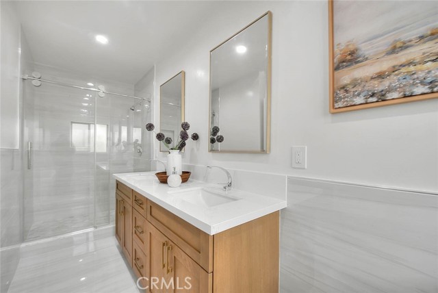 Detail Gallery Image 38 of 75 For 4701 Don Miguel, Los Angeles,  CA 90008 - 3 Beds | 3 Baths