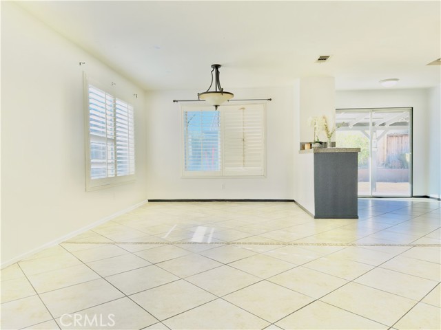 15036 Carrolton, Adelanto CA: https://media.crmls.org/medias/c9057e23-c113-48c0-ad2b-588e6cd31660.jpg