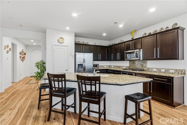 Detail Gallery Image 11 of 40 For 14108 Ebrington, Bakersfield,  CA 93311 - 2 Beds | 2 Baths