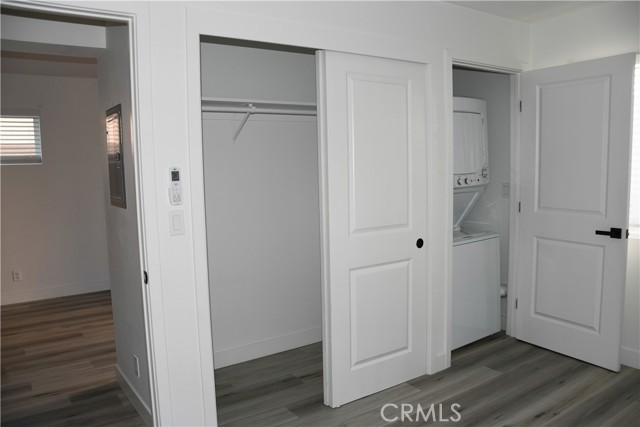 Detail Gallery Image 14 of 38 For 994 Valencia #108,  Costa Mesa,  CA 92626 - 1 Beds | 1 Baths