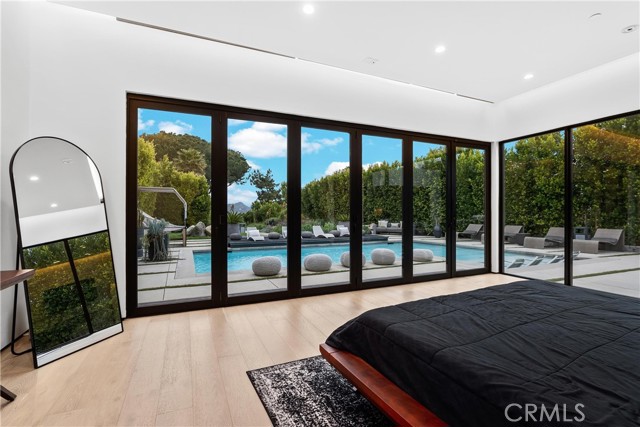 7139 Macapa Drive, Los Angeles CA: https://media.crmls.org/medias/c9064082-eaf0-494b-aea3-dfa12cfbe70f.jpg