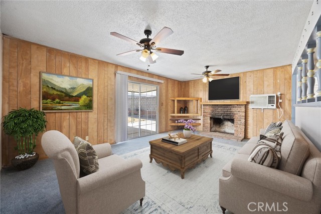 Detail Gallery Image 3 of 29 For 205 Suzanne Ln, Taft,  CA 93268 - 4 Beds | 2 Baths