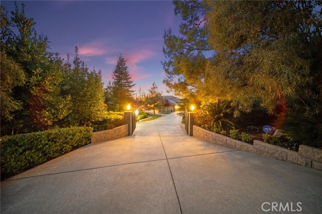 38565 Celine Cove, Murrieta CA: https://media.crmls.org/medias/c9065078-bd4e-4e1a-8c7d-472ab781344b.jpg