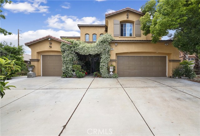 3165 Brunstane Circle, Corona, CA 92882