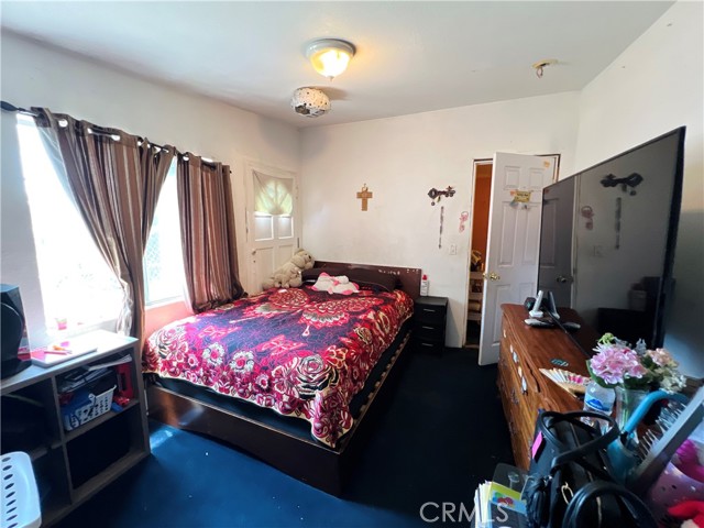 Image 8 of 12 For 17534 Northam Street