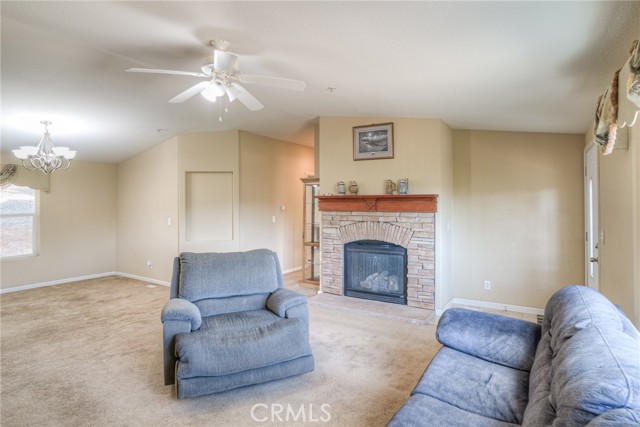Detail Gallery Image 6 of 38 For 73 Elsa Ln, Oroville,  CA 95966 - 3 Beds | 2 Baths