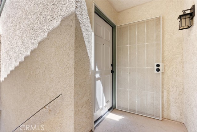 Detail Gallery Image 5 of 32 For 87 Tennessee St #C,  Redlands,  CA 92373 - 2 Beds | 2/1 Baths