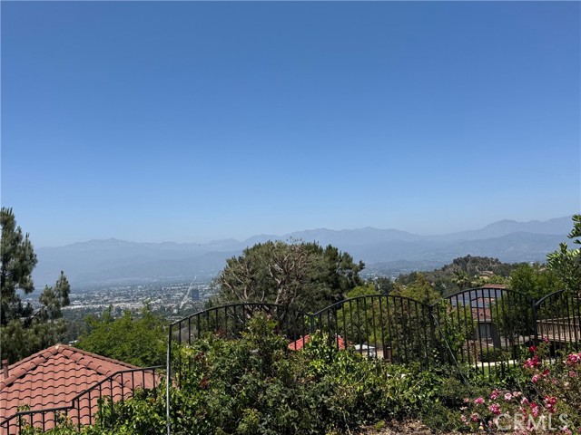 1133 Promontory Place, West Covina CA: https://media.crmls.org/medias/c907a7e5-281e-47c0-bcf5-8b49a068aa73.jpg