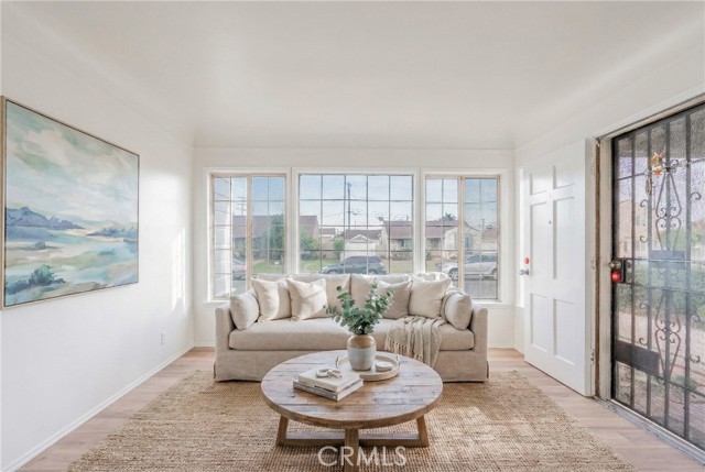 Detail Gallery Image 3 of 32 For 1342 W 161st, Gardena,  CA 90247 - 3 Beds | 1 Baths