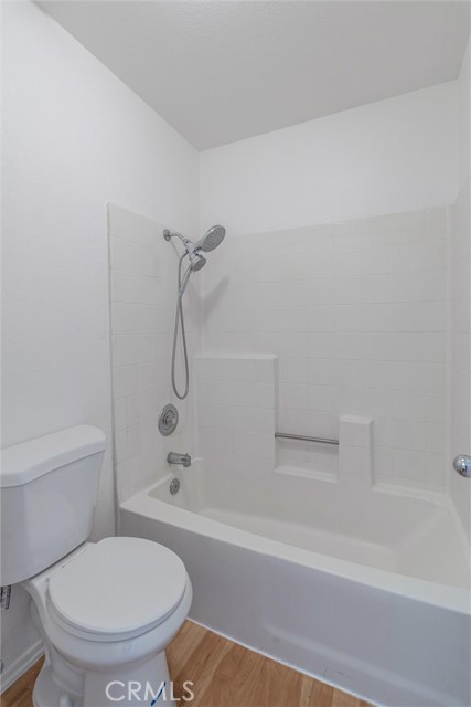 29608 Bright Spot Road, Highland CA: https://media.crmls.org/medias/c90882a0-a45e-432f-ac26-610d490a5124.jpg