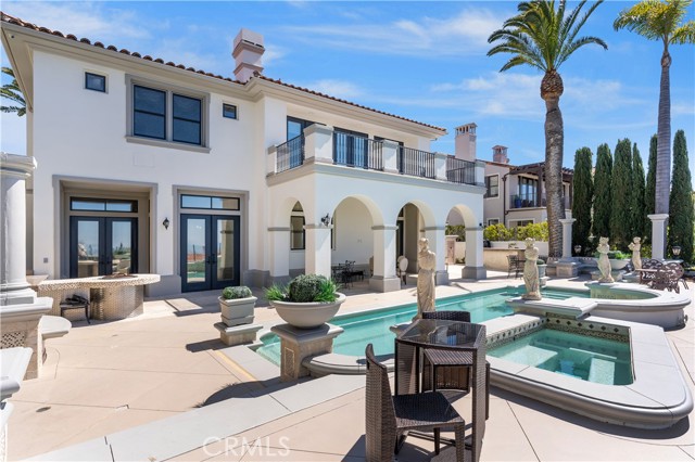 7 Vista Luci, Newport Coast CA: https://media.crmls.org/medias/c9088668-4520-47b0-b50f-318a7f6ebf3b.jpg