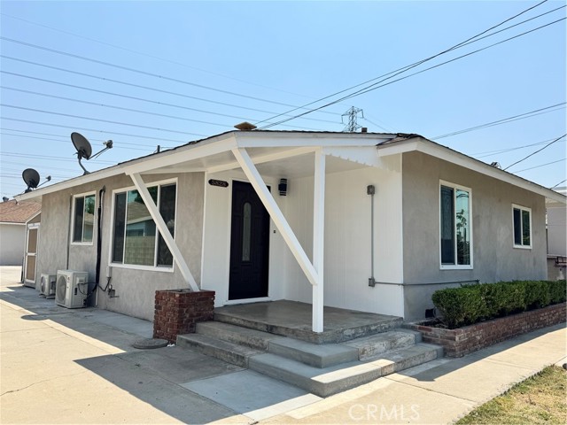 5828 N Vista Street, San Gabriel CA: https://media.crmls.org/medias/c9088ca9-e667-439c-9ef4-15cf74fa3784.jpg