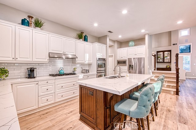 5 Kennedy Court, Coto de Caza CA: https://media.crmls.org/medias/c908aa2a-2771-416d-9f76-10a398d2851a.jpg