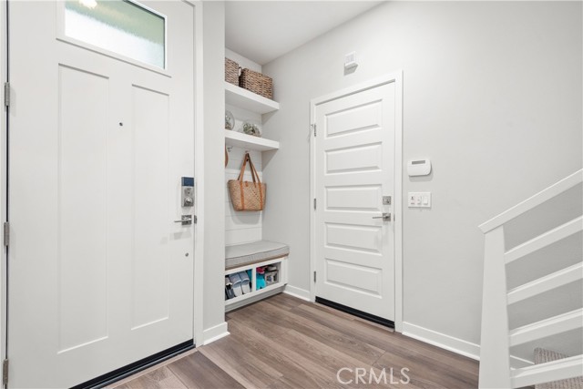920 E Santa Ana Street, Anaheim CA: https://media.crmls.org/medias/c908bce3-f5f8-49bf-8f7c-89c9050d886b.jpg