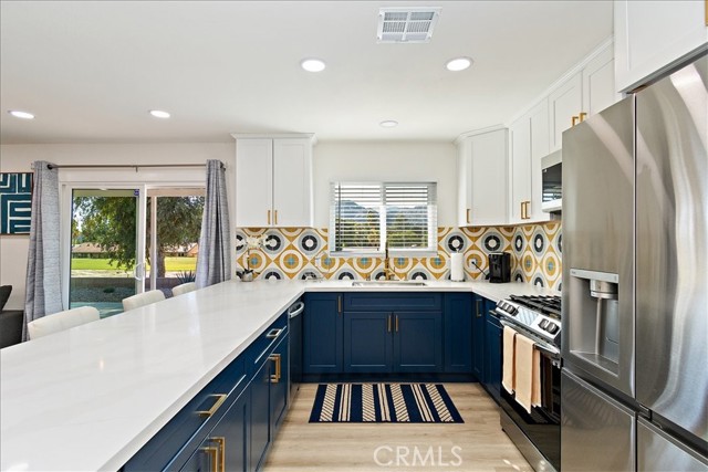 Detail Gallery Image 9 of 29 For 76733 California Dr, Palm Desert,  CA 92211 - 3 Beds | 2 Baths