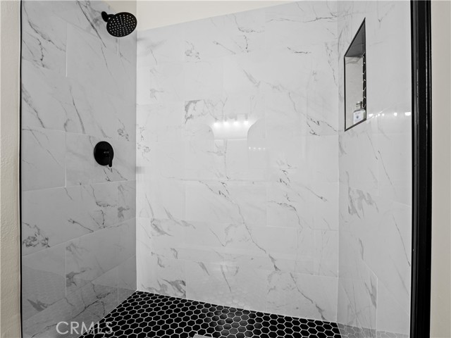 2350 W Avenue N12, Palmdale CA: https://media.crmls.org/medias/c909e3fc-2a75-4fa7-b351-68e1208fc3c2.jpg