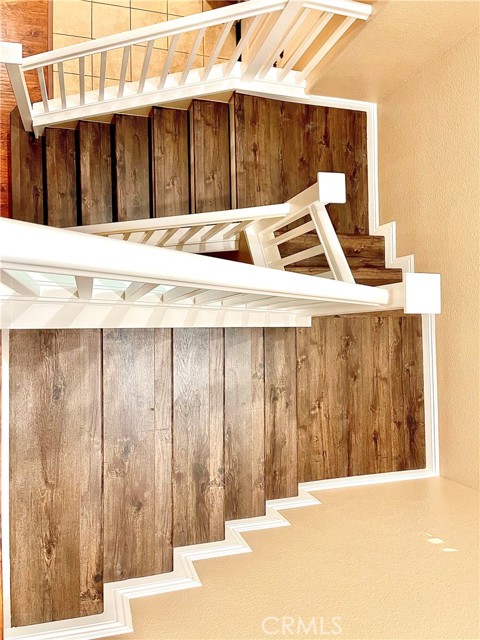 Detail Gallery Image 6 of 17 For 4473 Bigem Ct, Riverside,  CA 92501 - 3 Beds | 2/1 Baths