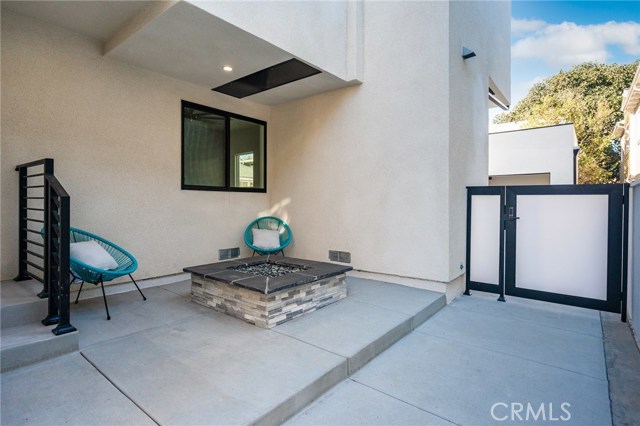 2321 Vanderbilt Lane, Redondo Beach, California 90278, 6 Bedrooms Bedrooms, ,2 BathroomsBathrooms,Residential,Sold,Vanderbilt,CV20231019