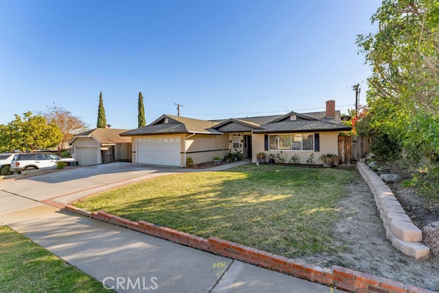 Detail Gallery Image 2 of 33 For 904 Orangewood Dr, Brea,  CA 92821 - 4 Beds | 2 Baths