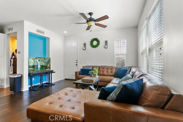 3263 S Quincy Paseo, Ontario, CA, 91761 3263 S Quincy Paseo, Ontario, CA, 91761