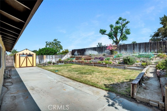 2378 Thisa Way, Hemet CA: https://media.crmls.org/medias/c90f37b2-60c4-4c81-bedb-2e14c62dc24b.jpg