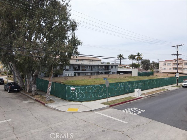 Image 9 of 9 For 21821 Harvard Boulevard