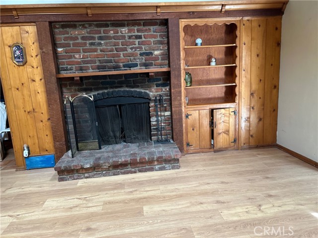 Detail Gallery Image 16 of 27 For 6947 Murietta Ave, Van Nuys,  CA 91405 - 2 Beds | 2 Baths