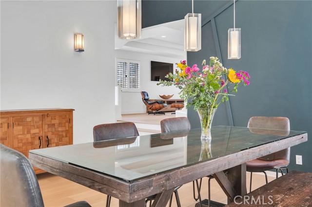 1021 Avenue D, Redondo Beach, California 90277, 4 Bedrooms Bedrooms, 0 ,2 BathroomsBathrooms,Residential,For Sale,Avenue D,0,SB26127548