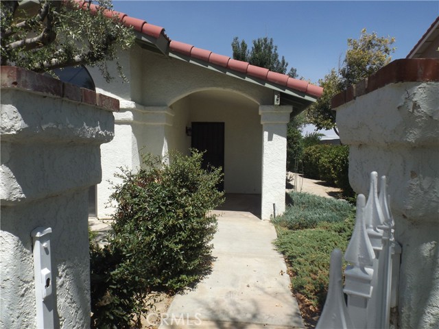 Detail Gallery Image 2 of 31 For 1231 Camran Ave, Lancaster,  CA 93535 - 3 Beds | 2 Baths