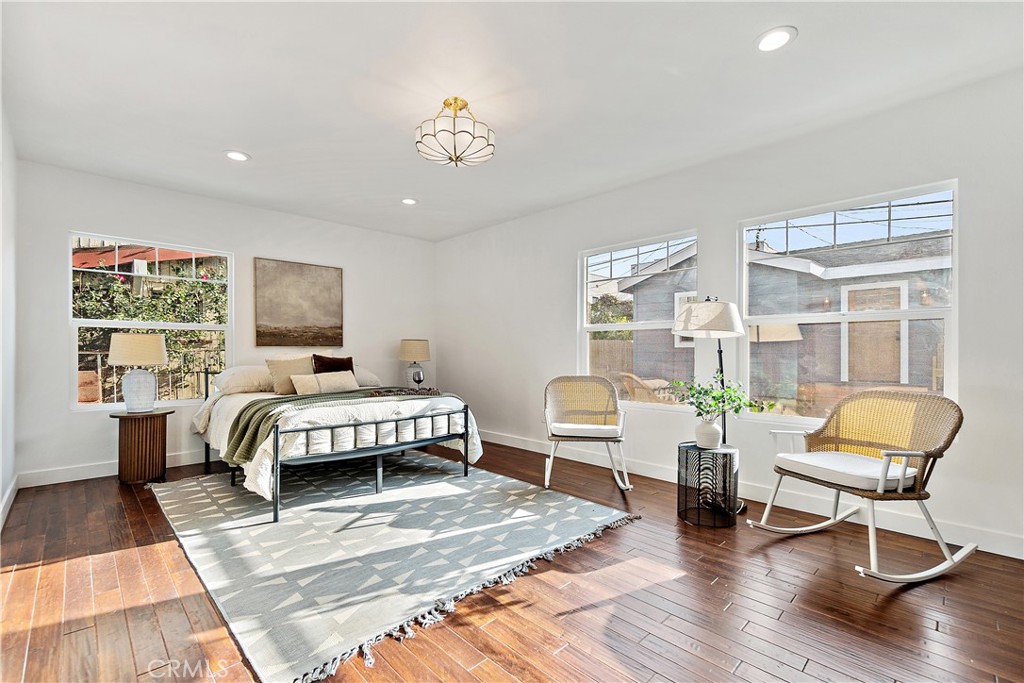 MLS #DW25181566 img 30