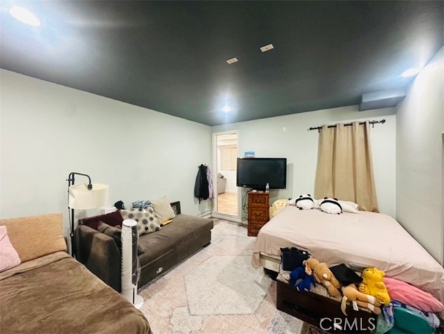 1154 W 55th Street, Los Angeles CA: https://media.crmls.org/medias/c911f631-331b-4810-b164-e350125b5ff7.jpg