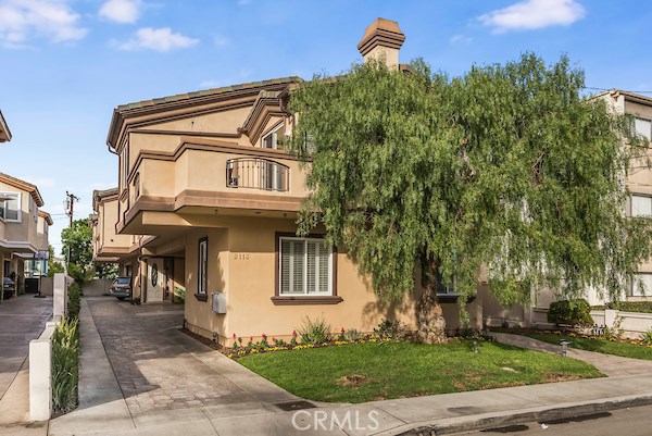 2113 Mathews Avenue, Redondo Beach, California 90278, 3 Bedrooms Bedrooms, ,2 BathroomsBathrooms,Residential,Sold,Mathews,SB18024022