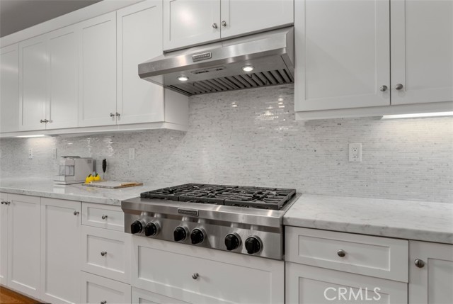 Detail Gallery Image 15 of 36 For 120 Fieldwood, Irvine,  CA 92618 - 4 Beds | 4/1 Baths
