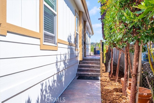 Detail Gallery Image 3 of 39 For 103 Sunrise, Avila Beach,  CA 93424 - 3 Beds | 2 Baths