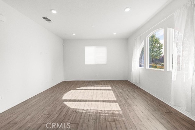 Detail Gallery Image 10 of 41 For 16075 Osprey Ave, Chino,  CA 91708 - 4 Beds | 3 Baths