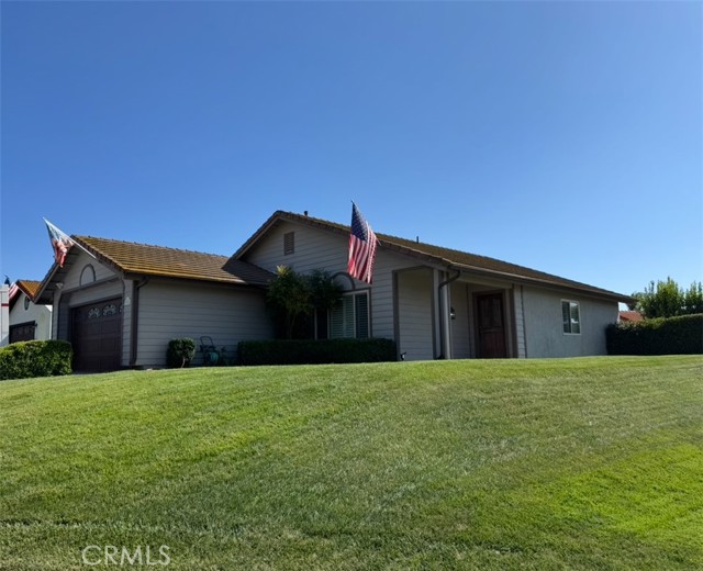 Image 6 of 37 For 39781 Pin Oak Court