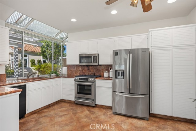 Detail Gallery Image 11 of 45 For 21535 Paseo Palmetto, Mission Viejo,  CA 92692 - 3 Beds | 2/1 Baths