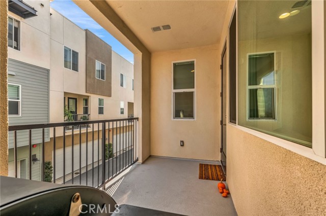 Detail Gallery Image 23 of 24 For 318 Bridgewater #5,  Gardena,  CA 90247 - 3 Beds | 3 Baths