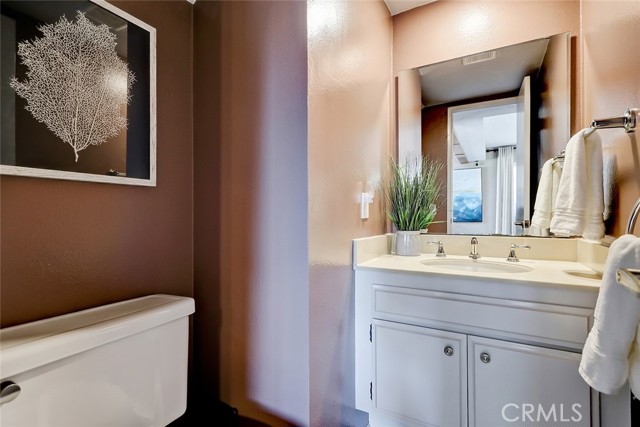 2700 Graham Avenue, Redondo Beach, California 90278, 3 Bedrooms Bedrooms, ,1 BathroomBathrooms,Residential,Sold,Graham Avenue,SB22001373