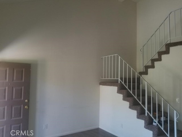 Detail Gallery Image 11 of 13 For 2381 Maryhelen St, Corona,  CA 92879 - 2 Beds | 2 Baths